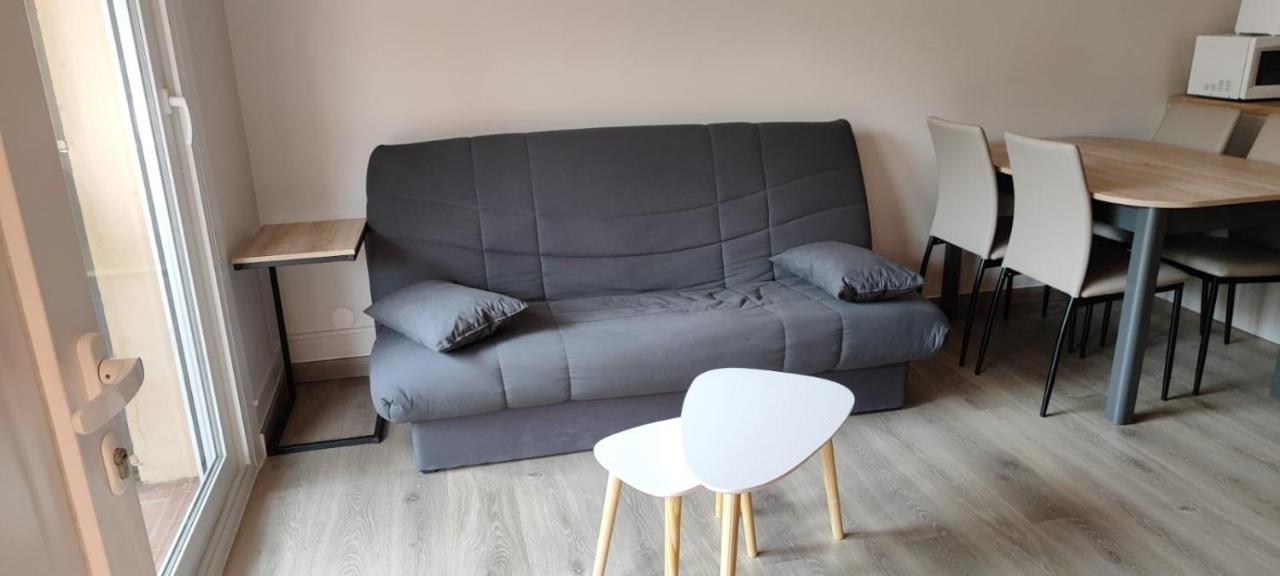 Appartement 艾姆布里亚布拉瓦 外观 照片
